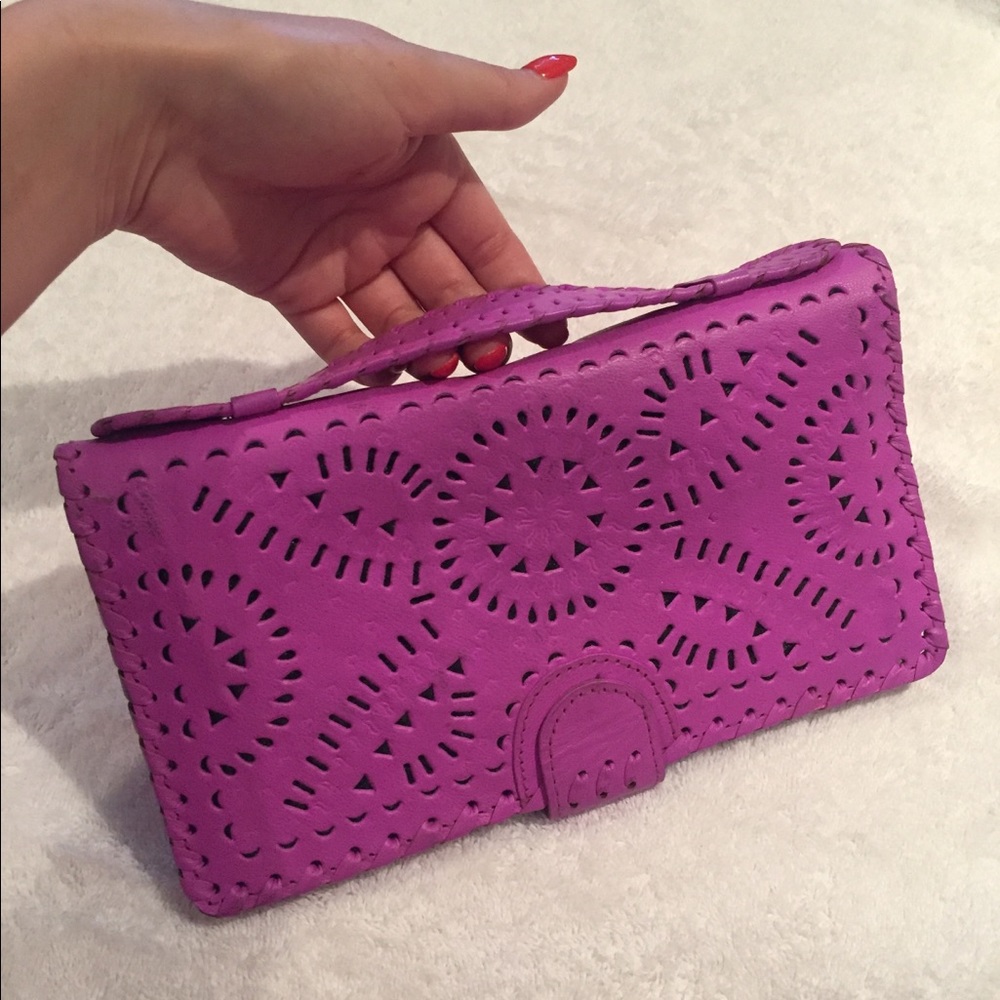Cleobella Mexicana clutch (pink/fuchsia)